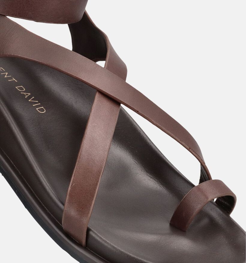 Laurent David Sandales plates en Marron pour femmes (373778)