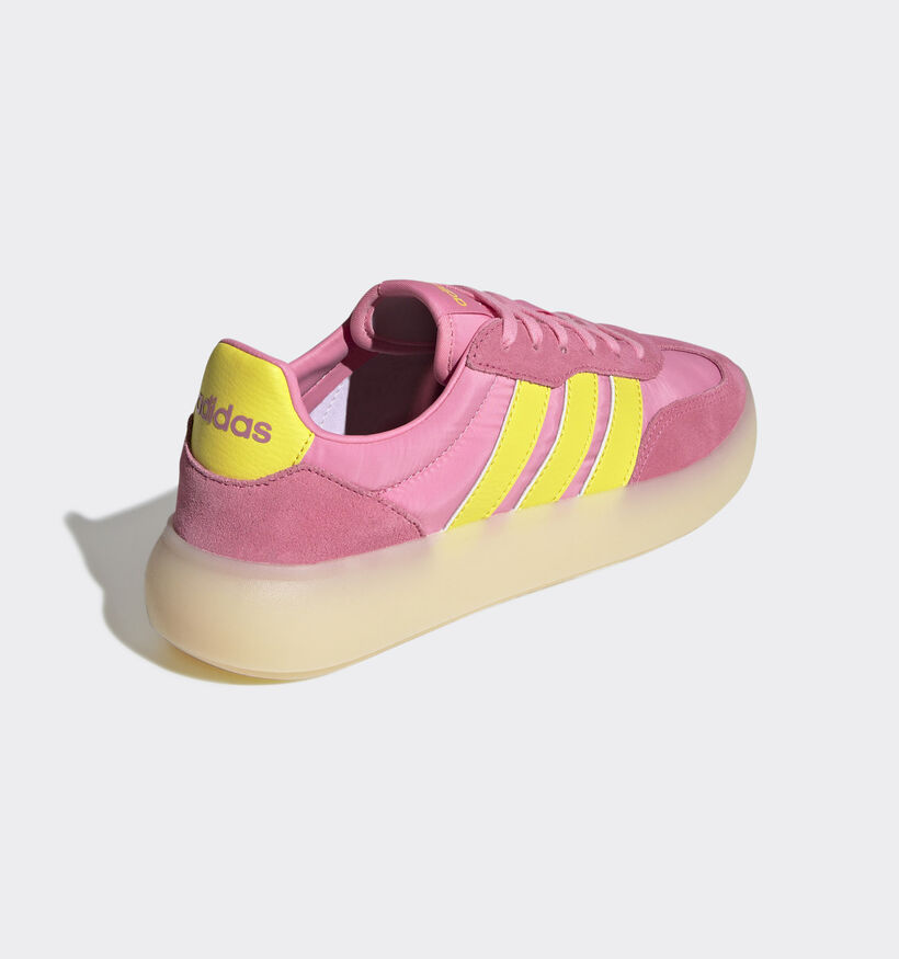 adidas Barreda Decode Baskets en Rose pour femmes (350178)