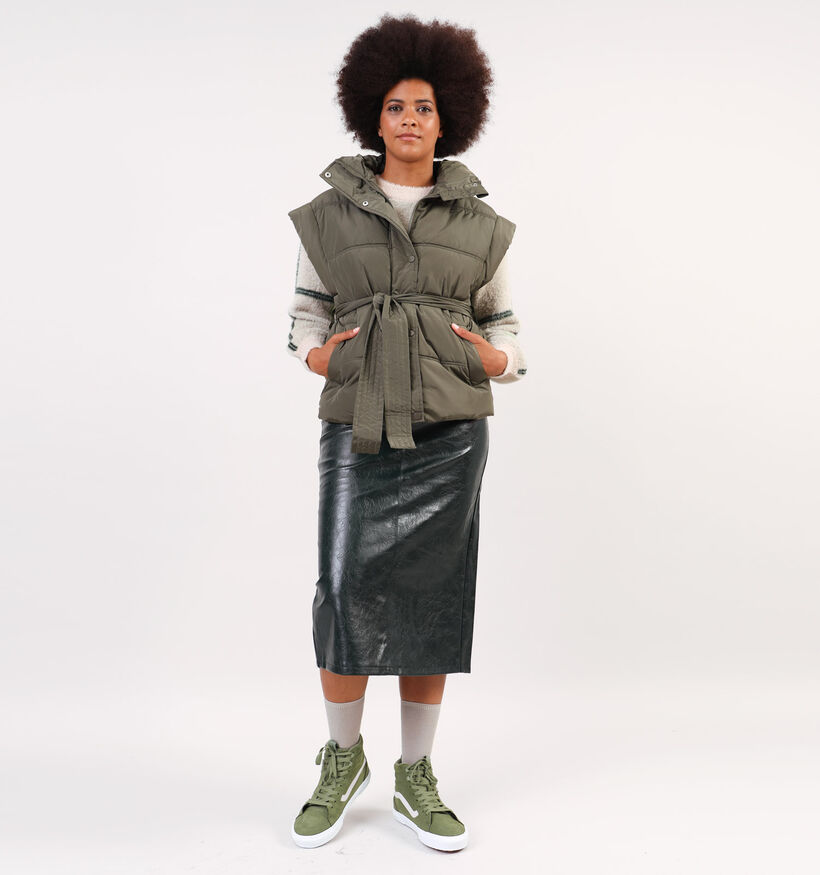 Pieces Noora Groene Korte gewatteerde bodywarmer voor dames (346559)