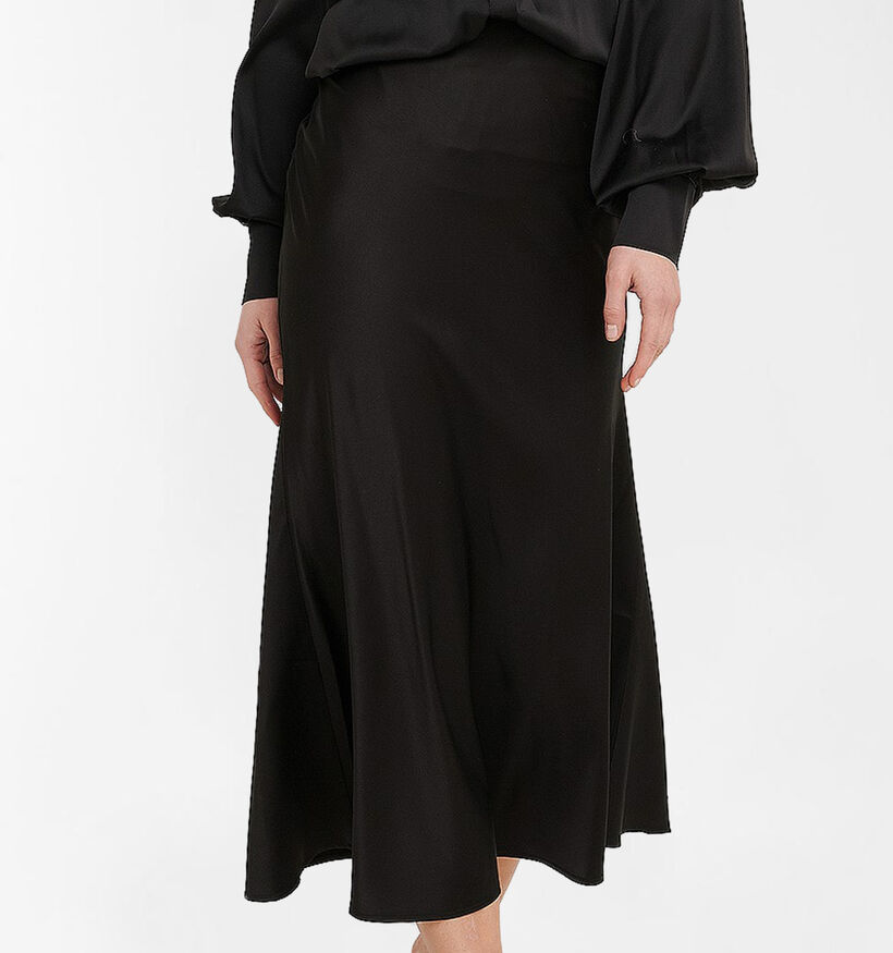 NA-KD Jupe en Satin en Noir (283951)