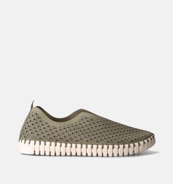 Chaussures à enfiler vert