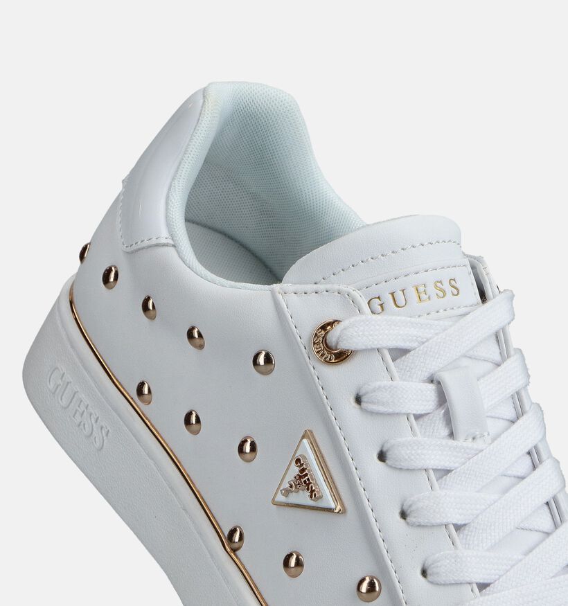 Guess Bonitah Baskets en Blanc pour femmes (366546) - pour semelles orthop&eacute;diques