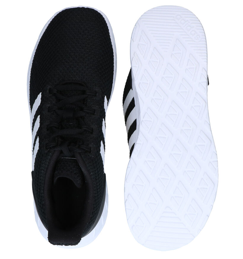 adidas Questar Flow Zwarte Sneakers in kunstleer (290788)