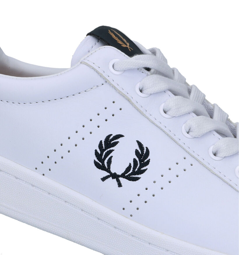 Fred Perry Chaussures à lacets en Blanc pour hommes (317782)