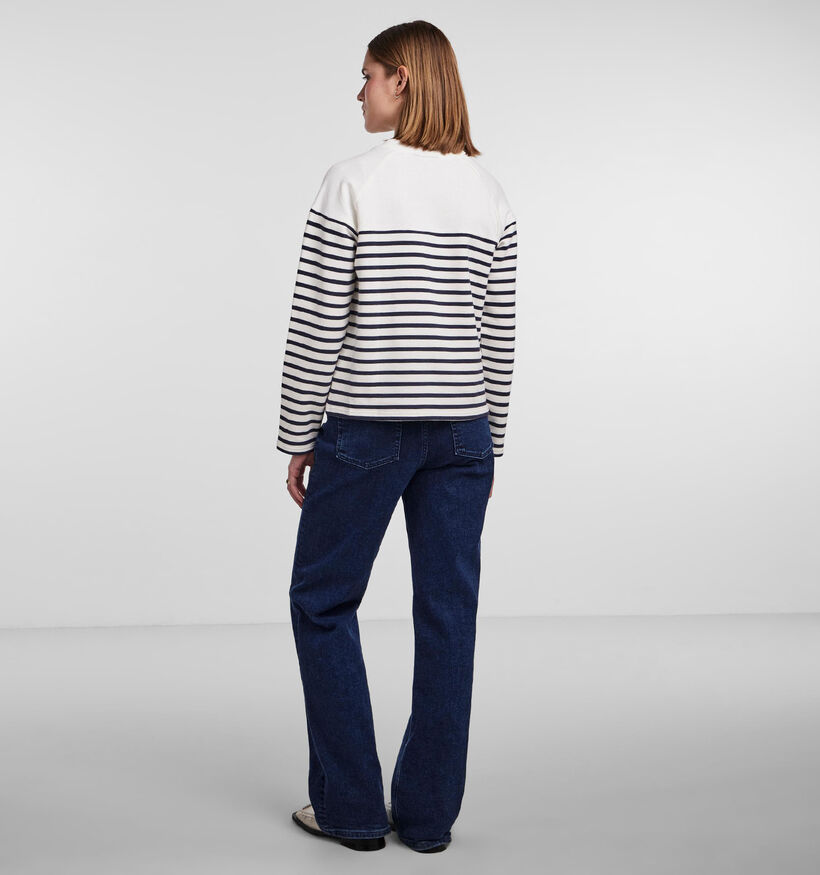 Pieces Sian Sweater rayé en Blanc Bleu pour femmes (340461)