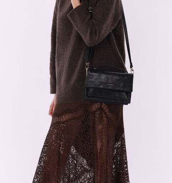 Burkely Crossbody tassen Zwart/Bordeaux