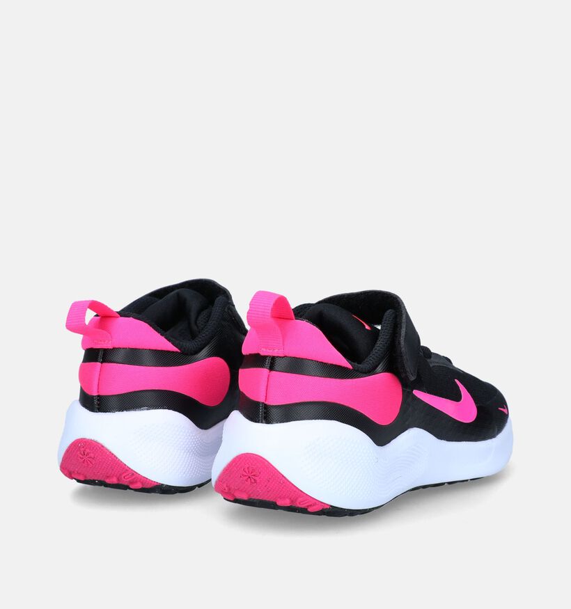 Nike Revolution 7 PSV Baskets en Noir pour filles (332197)