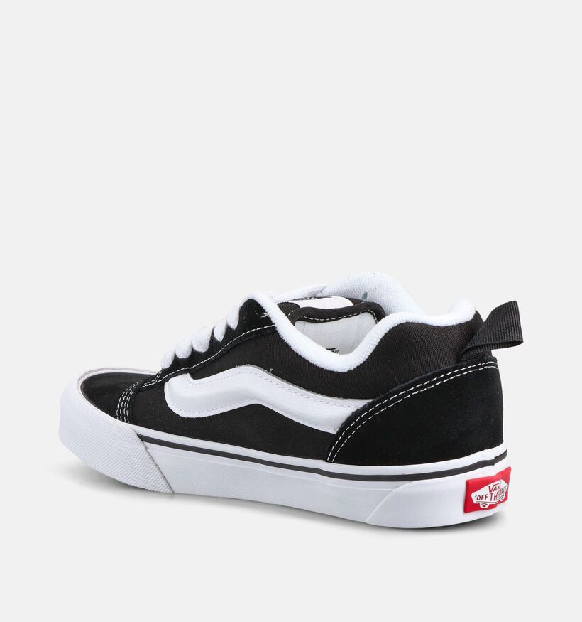 Vans Knu Skool Baskets en Noir/Blanc pour filles, gar&ccedil;ons (368993)