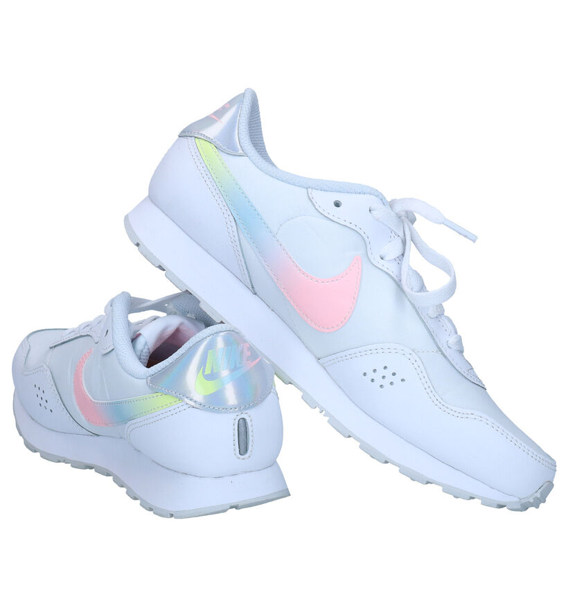 Nike MD Valiant Baskets en Blanc en cuir (284452)