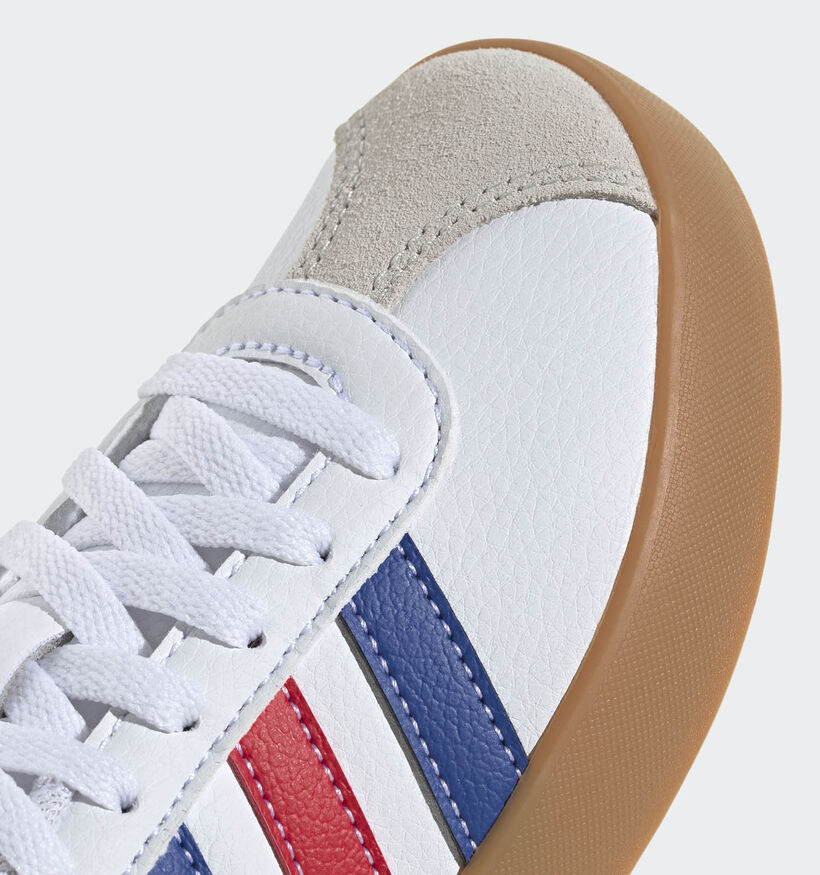 adidas VL Court 3.0 Witte/Zwarte Sneakers adidas VL Court 3.0 Witte Sneakers voor jongens, meisjes (359694) - geschikt voor steunzolen