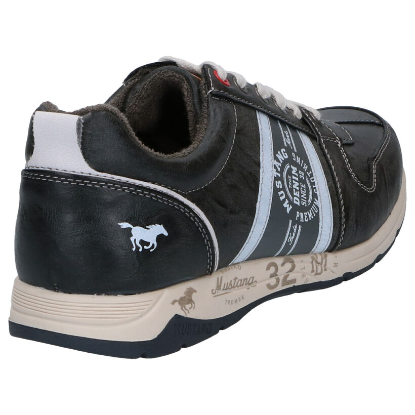 Mustang Chaussures plates en Gris foncé en simili cuir (294370)