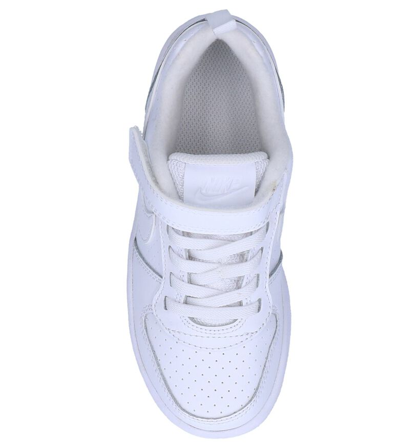 Nike Court Borough Low Witte Sneakers in kunstleer (293604)