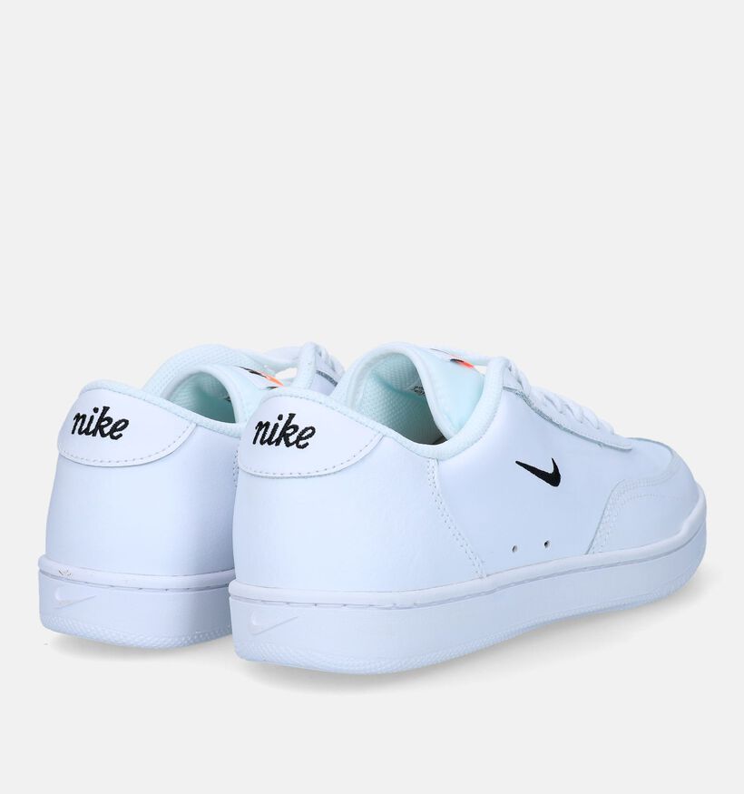 Nike Court Vintage Baskets en Blanc pour hommes (327996)