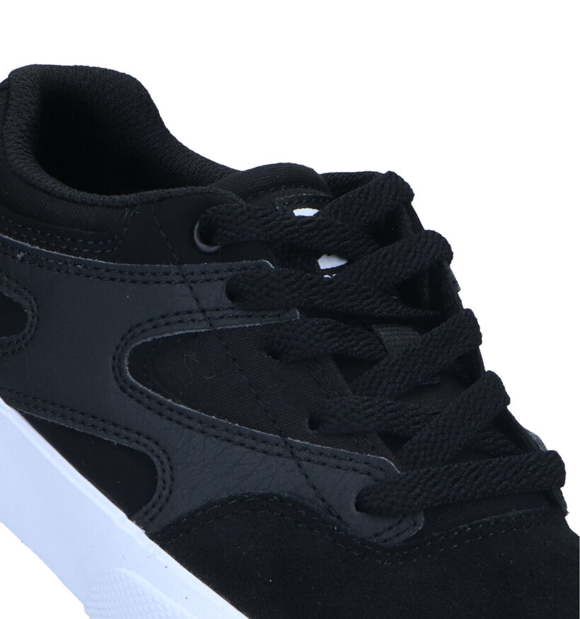 DC Shoes Kalis Zwarte Skate sneakers voor jongens (319500)