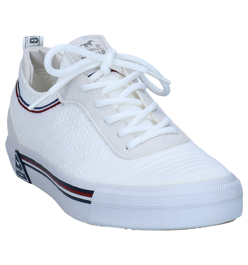 Mustang Witte Sneakers in stof (286153)