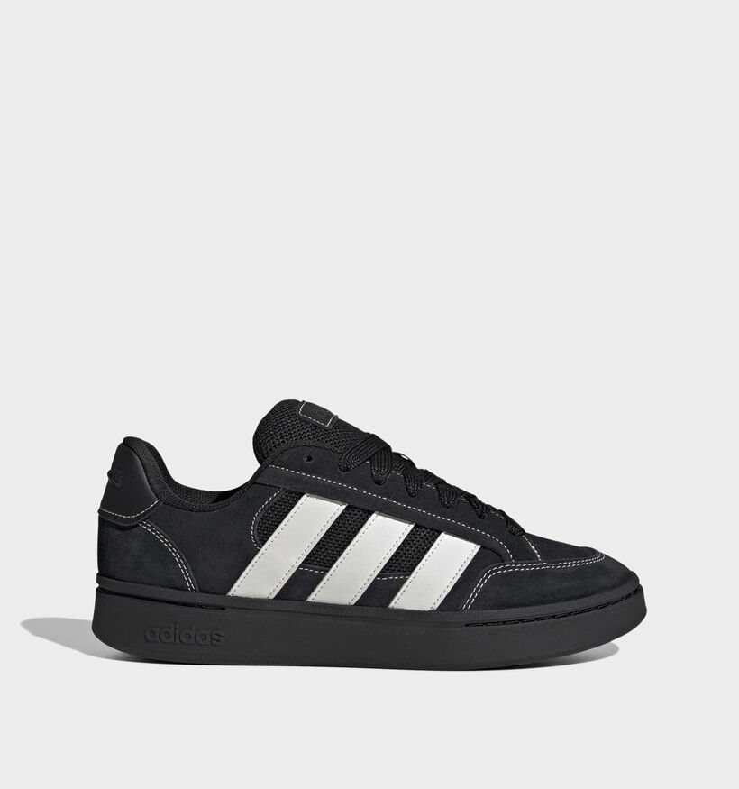 adidas GC Alpha Baskets basses en Noir pour hommes (366733) - pour semelles orthop&eacute;diques