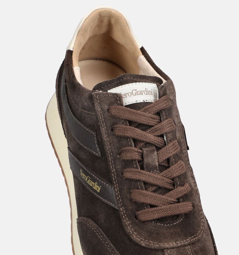 NeroGiardini Chaussures &agrave; lacets en Brun fonc&eacute; pour femmes (377857) - pour semelles orthop&eacute;diques