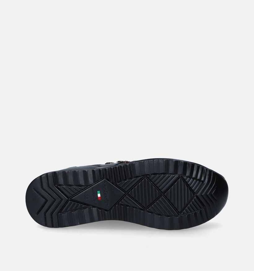 NeroGiardini Zwarte Sneakers met plateauzool voor dames (345553) - geschikt voor steunzolen