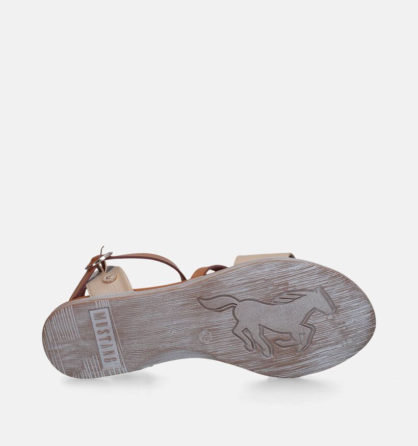 Mustang Sandales plates en Beige pour femmes (338765)