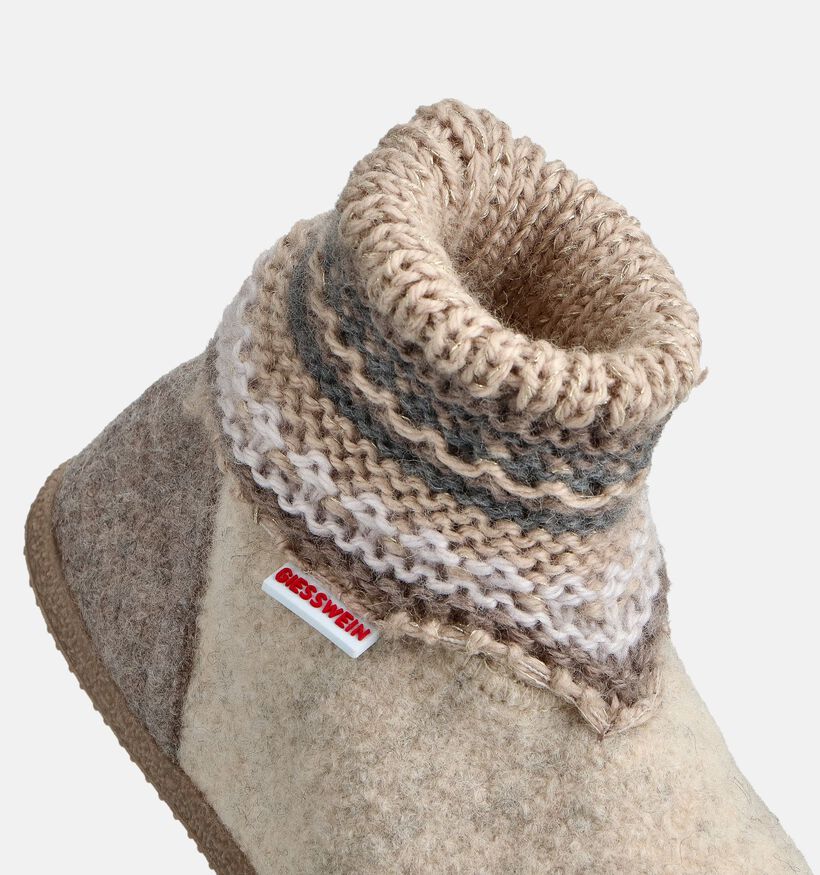 Giesswein Pantoufles fermées en Écru Giesswein Pantoufles fermées en Écru pour femmes (370236)