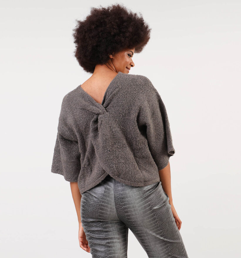 Minus Talima Pull court tricoté en Gris pour femmes (348252)