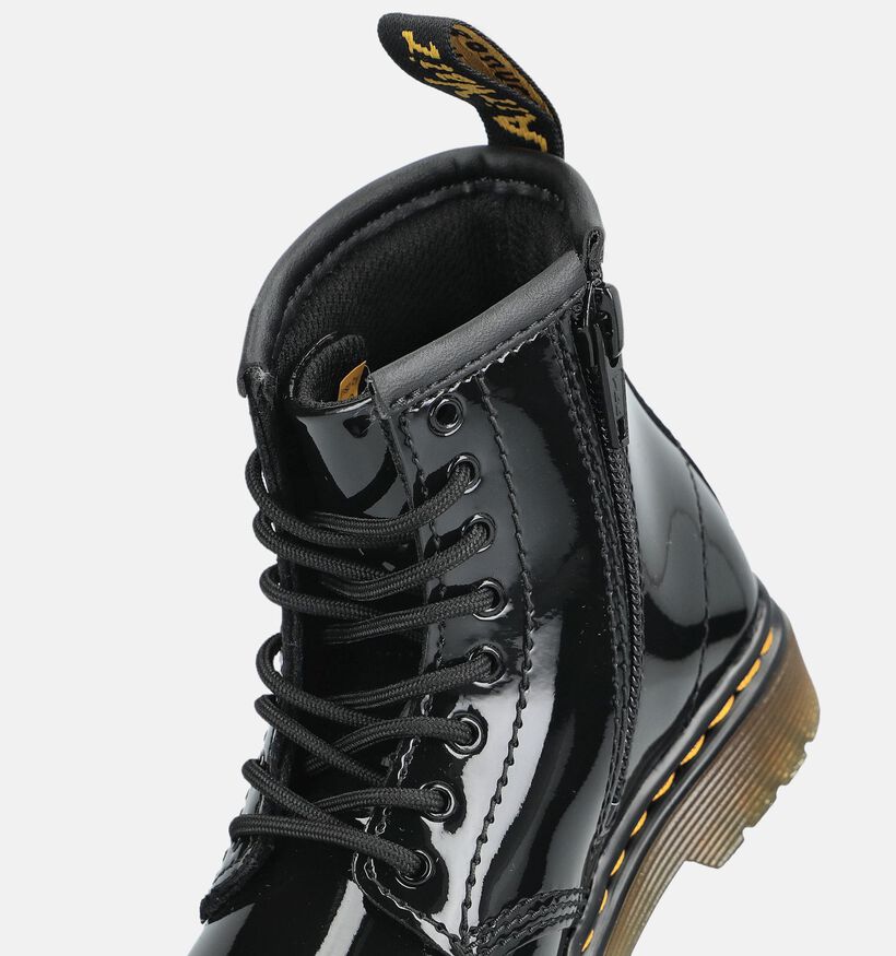 Dr. Martens 1460 Boots &agrave; lacets en Noir pour filles (375971)