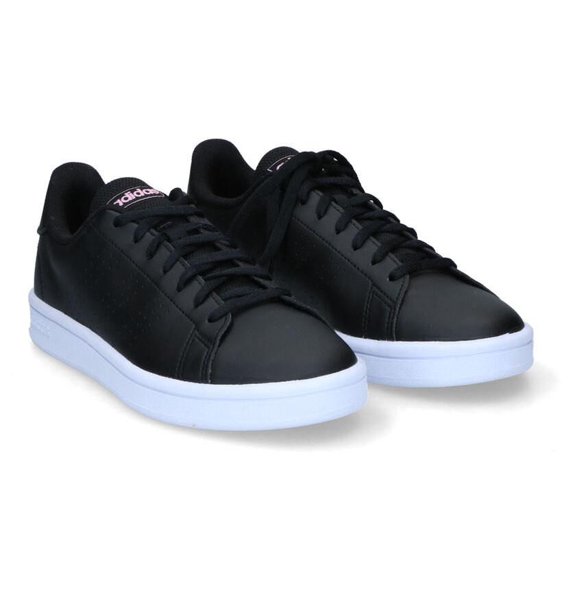 adidas Advantage Base baskets en Noir pour femmes (316905)