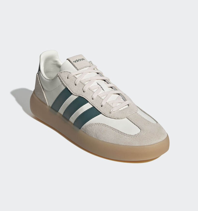 adidas Barreda Decode Baskets basses en Beige pour hommes (359479) - pour semelles orthopédiques