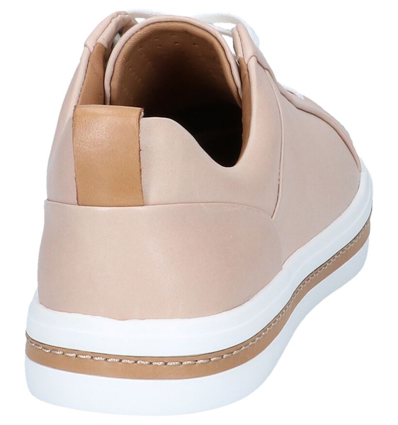 Clarks Un Maui Lace Chaussures à lacets en Blanc en cuir (304505)