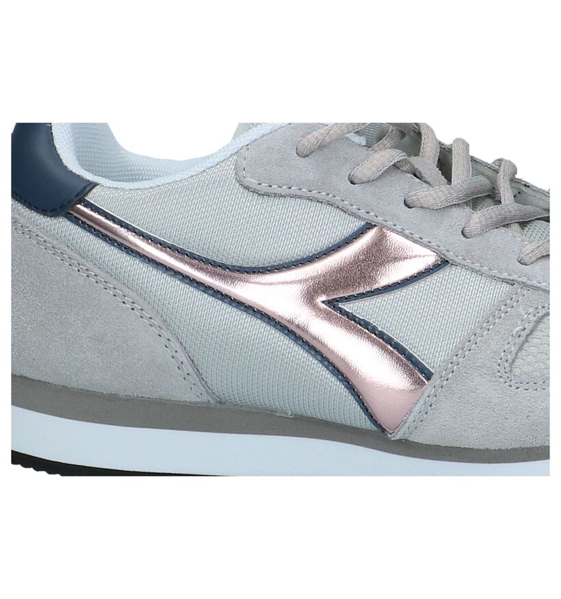 Grijze Sneakers Diadora Simple Run in stof (230703)