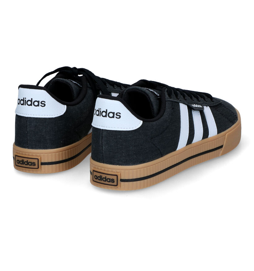 adidas Daily 3.0 Zwarte Sneakers voor heren (329406)