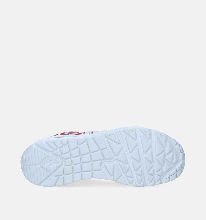 Skechers Uno Stand On Air Baskets en Blanc pour femmes (345157)