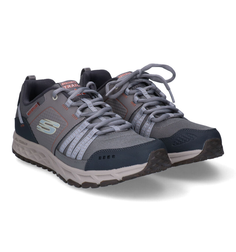 Skechers Escape Plan Grijze Wandelschoenen in stof (306015)