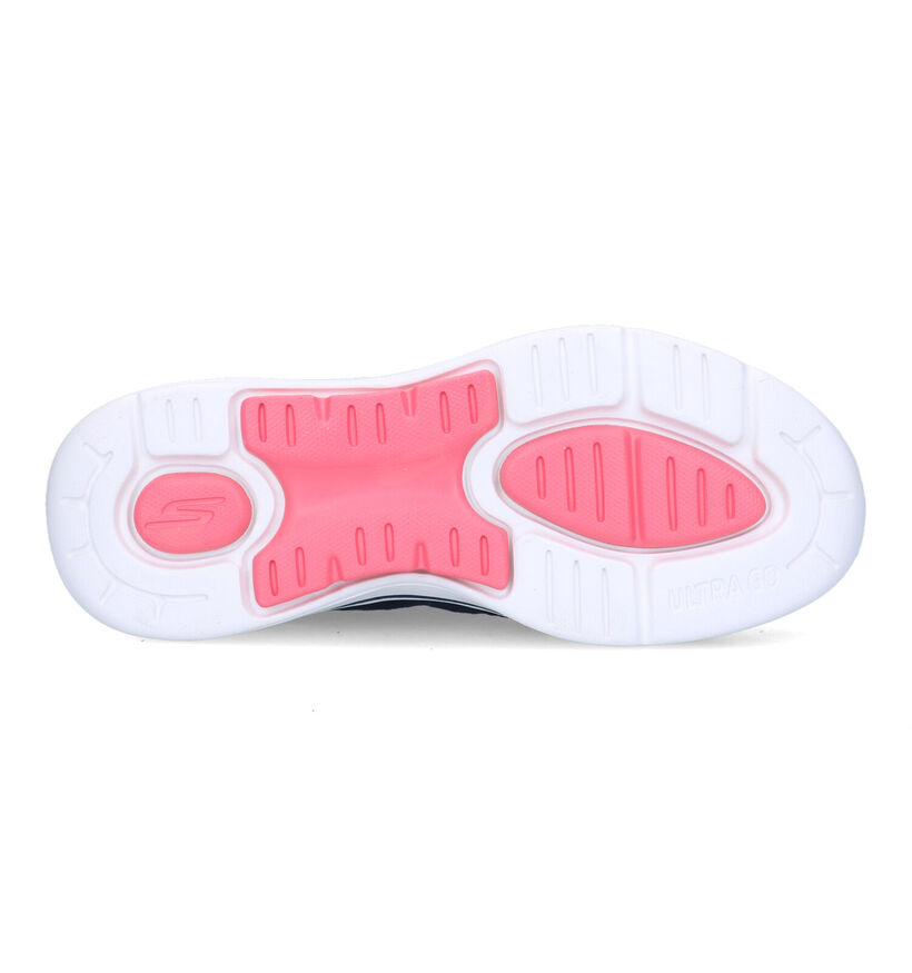 Skechers Go Walk Arch Fit Baskets en Blanc pour femmes (302118) - pour semelles orthopédiques
