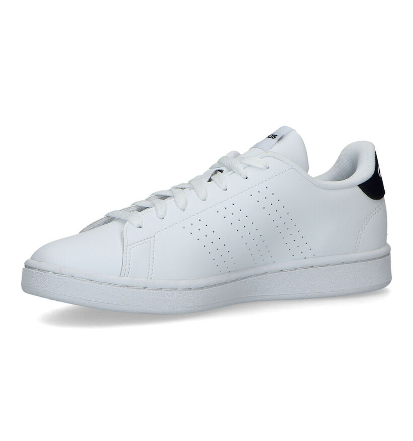 adidas Advantage Baskets en Blanc pour hommes (324921)