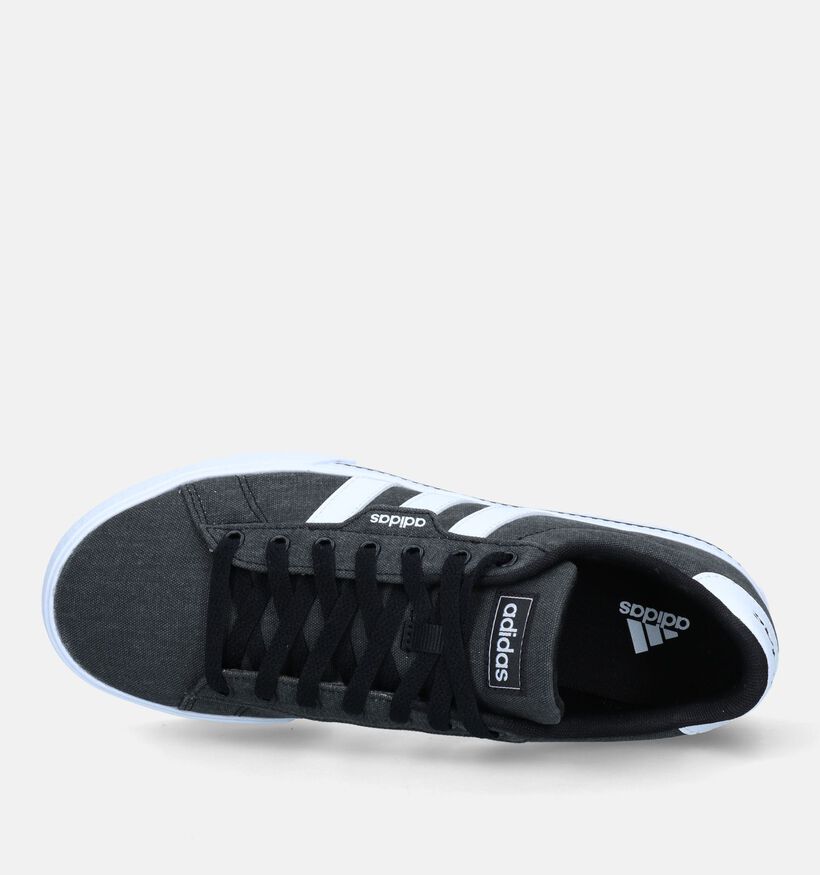 adidas Daily 3.0 Baskets en Gris pour hommes (332140)