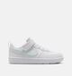 Nike Court Borough Low Baskets en Blanc pour filles (373421) - pour semelles orthop&eacute;diques