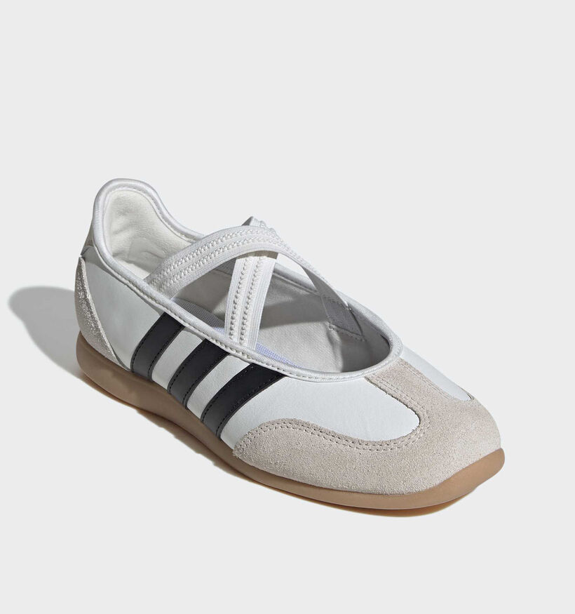 Adidas Barreda Mary Jane Ballerines en Blanc pour femmes (372544)