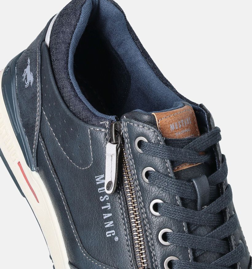 Mustang Blauwe Veterschoenen voor heren (351330)