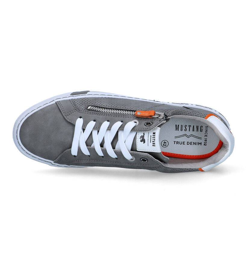 Mustang Chaussures à lacets en Gris pour hommes (323396)