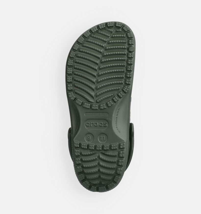 Crocs Classic Claquettes en Vert pour hommes (370918)