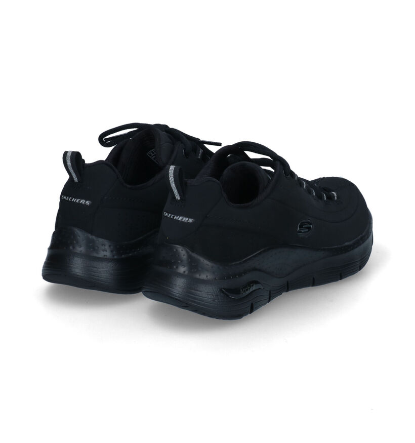 Skechers Arch Fit Baskets en Noir pour femmes (301562) - pour semelles orthopédiques