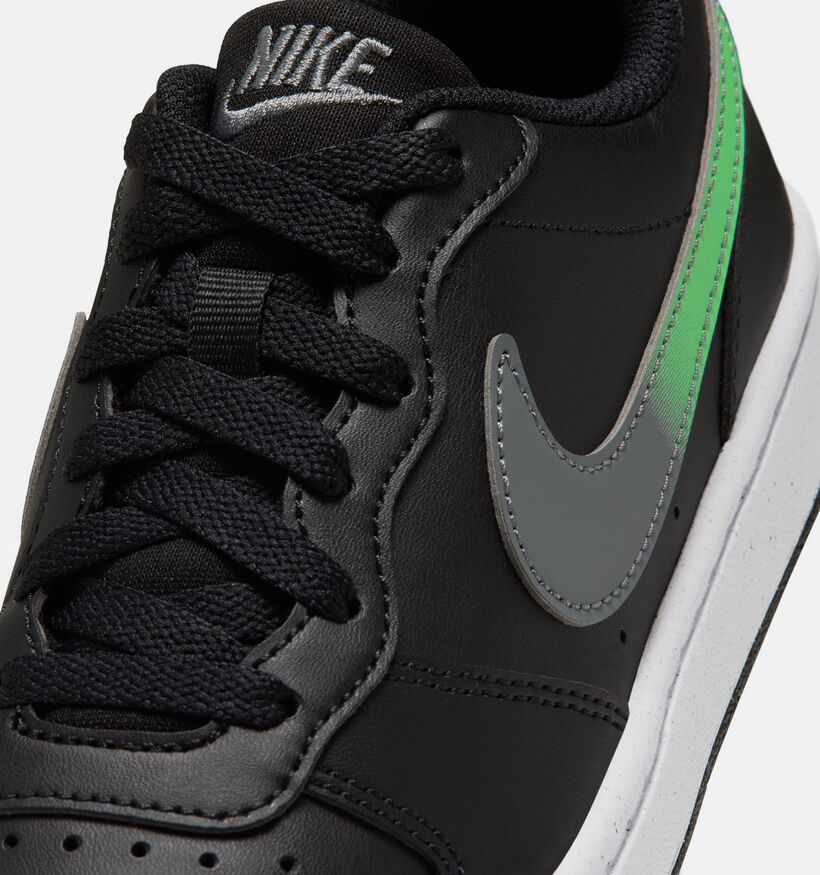 Nike Court Borough Low Zwarte Sneakers voor jongens (377292)