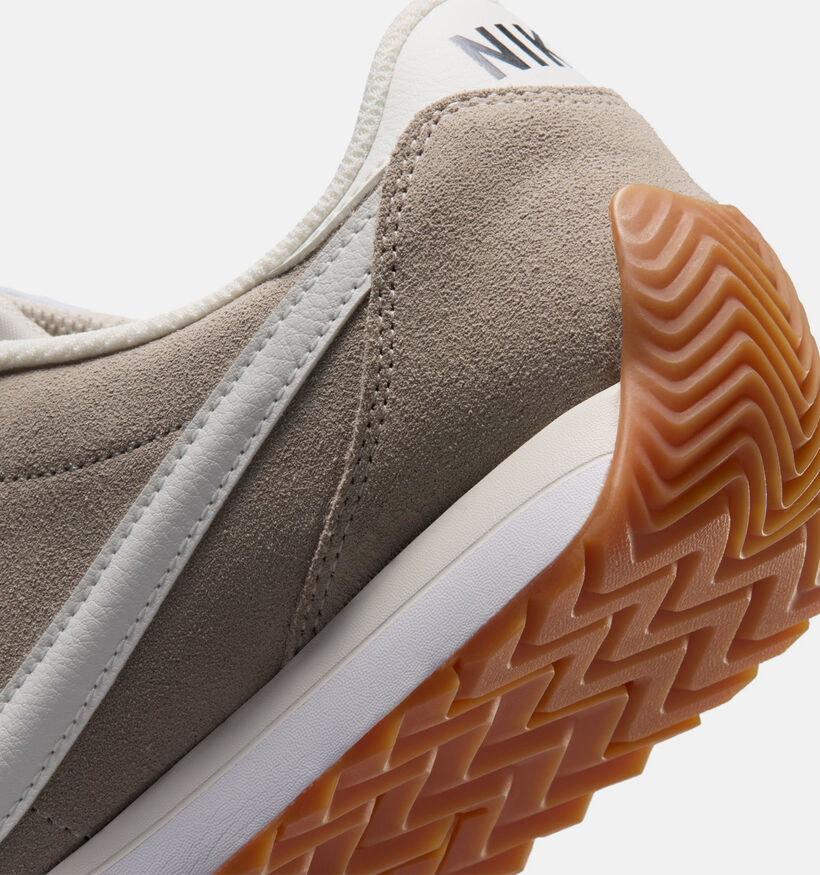 Nike Pacific Bruine Sneakers voor dames (376104)