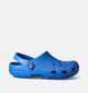 Crocs Classic Nu-pieds en Bleu pour hommes (354142)