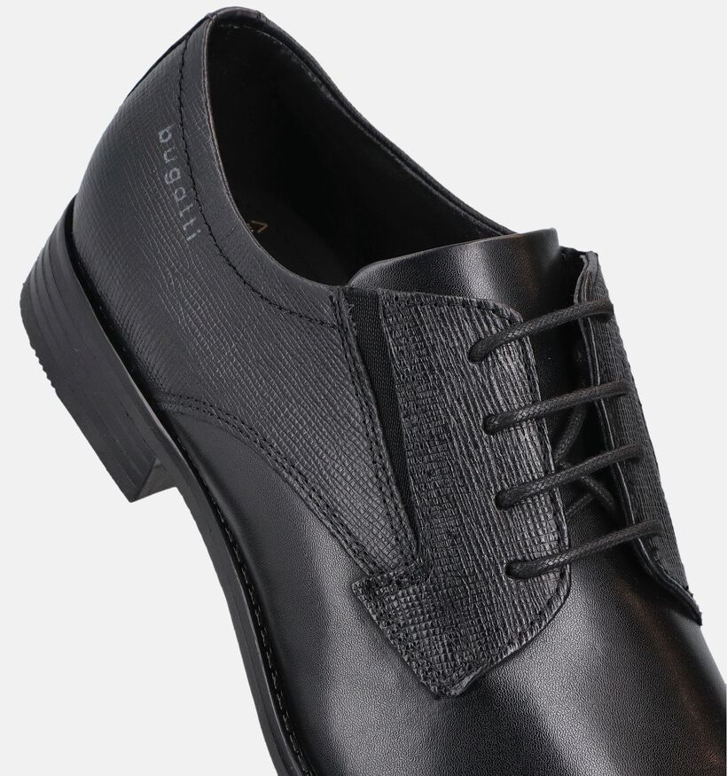 Bugatti Chaussures classiques en Noir pour hommes (375935)