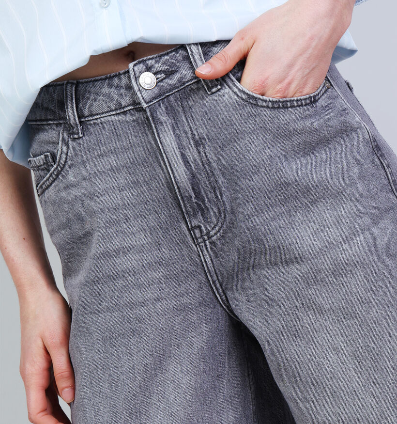 JDY Susie Barrel Jeans L32 en Gris pour femmes (370054)