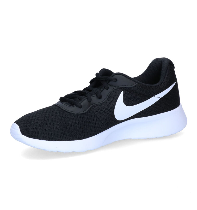 Nike Tanjun Zwarte Sneakers voor heren (309098)