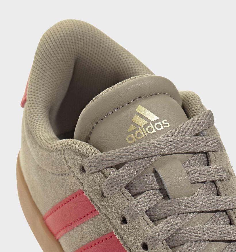 adidas VL Court 3.0 Baskets basses en Kaki pour gar&ccedil;ons (372618)
