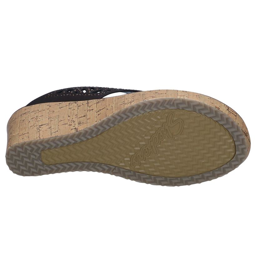 Donkerbruine Slippers Skechers Beverlee in kunstleer (251836)